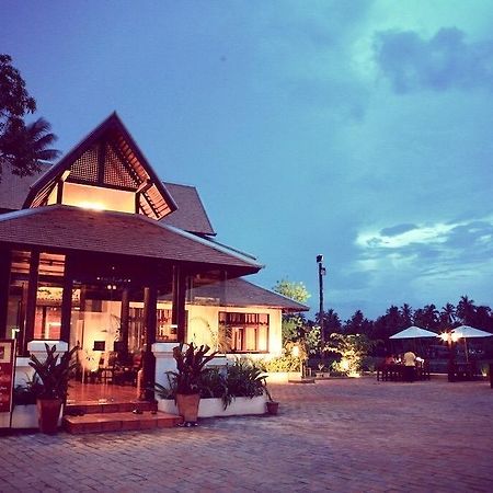 Parn Dhevi Riverside Resort & Spa Nakhon Pathom Luaran gambar